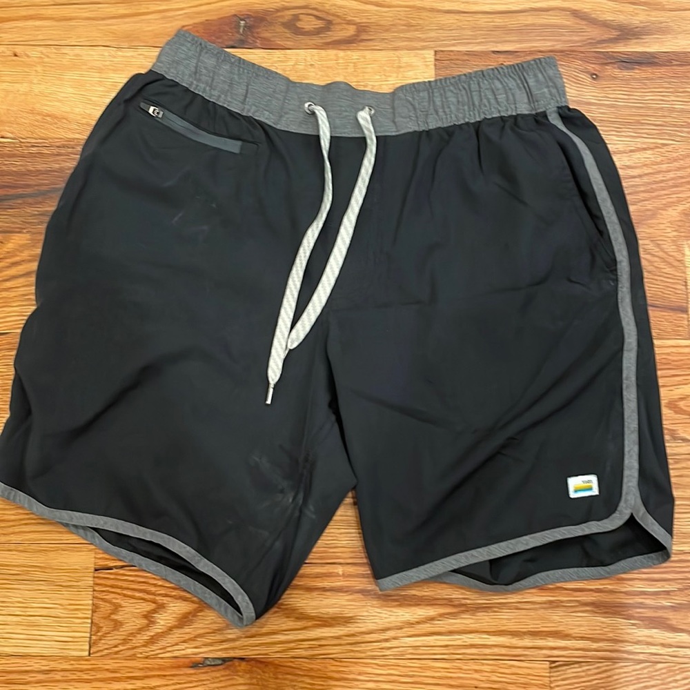Vuori Banks Short Size S